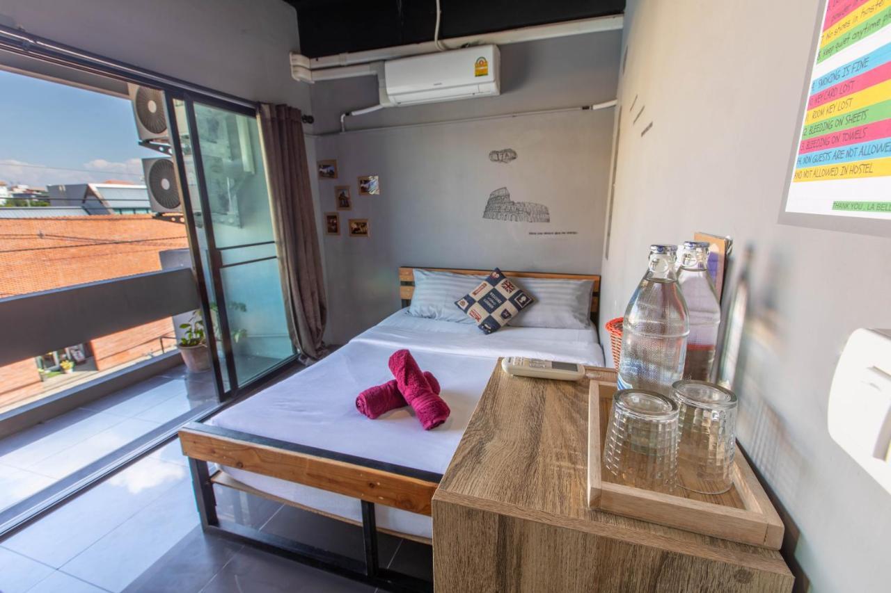 La Belle Nuit House Hostel Chiang Mai Ngoại thất bức ảnh